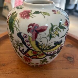 Thousand  Butterflies by Eda Mann Floral Vase — Multicolor vintage
